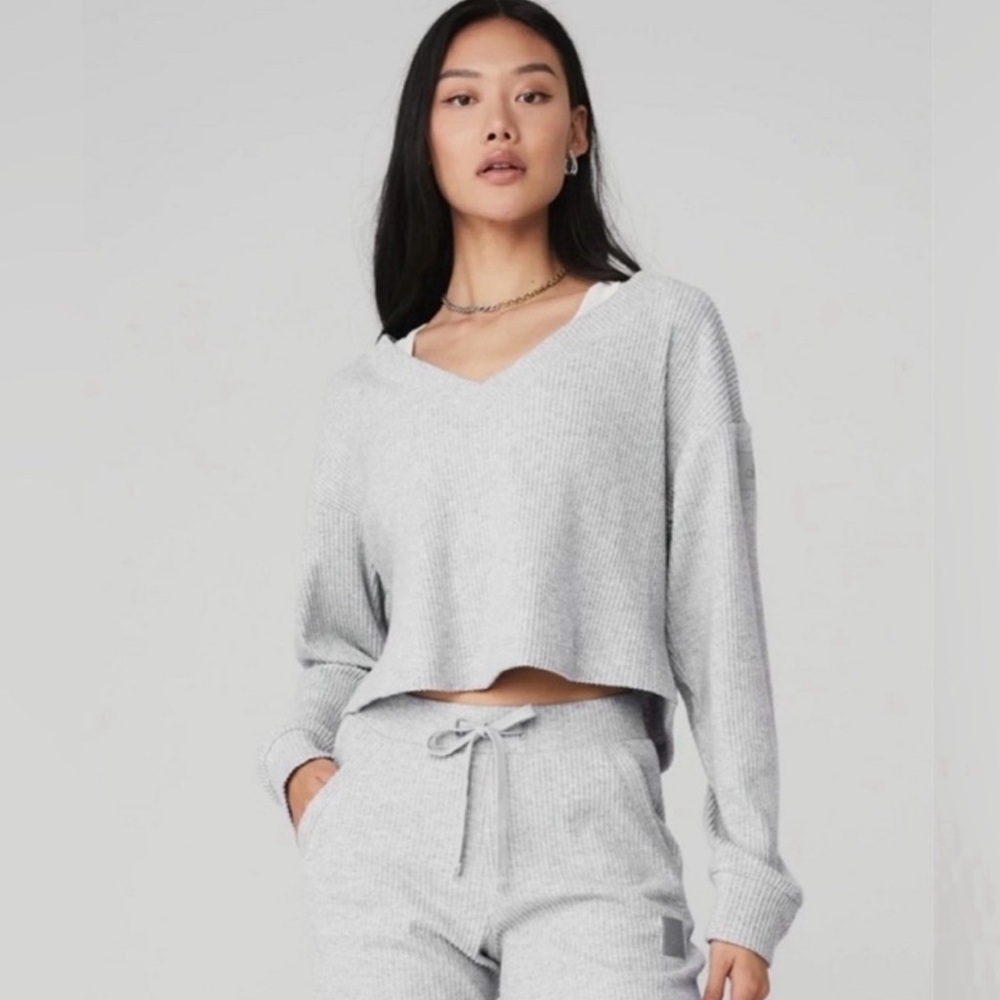 Alo cropped sweater